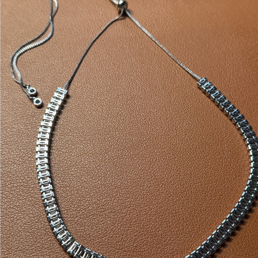 Elegant Silver Rhinestone Necklace - Picture 6 of 6